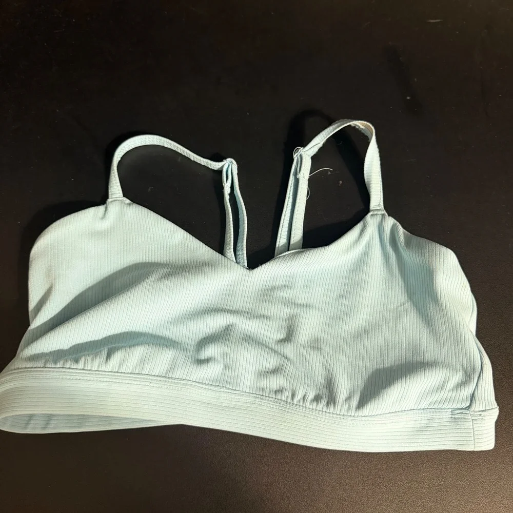 All In Motion Sports Bra Womens‎ S Light Blue Ribbed V-Neck Racerback Strappy